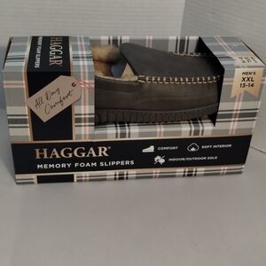 NWT Haggar Men's Gray/Brown Memory Foam Slippers